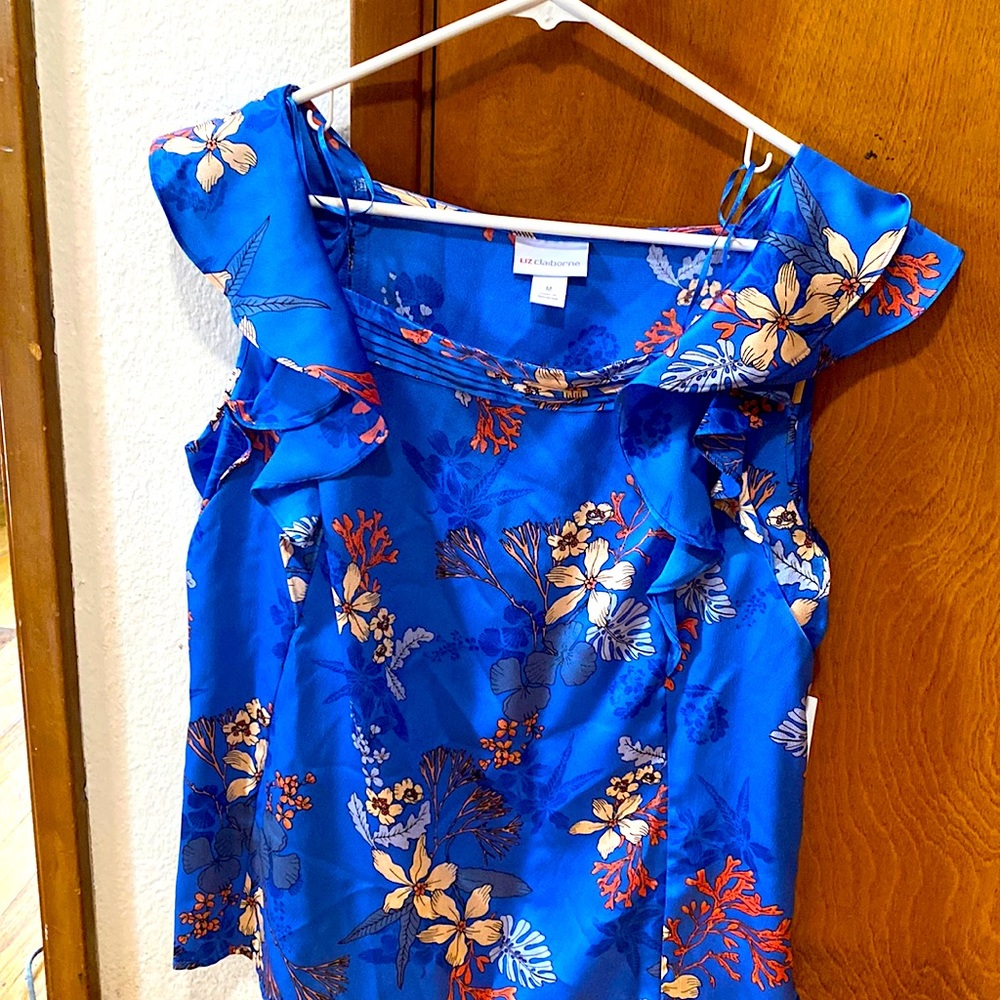 Liz Claiborne sleeveless blouse